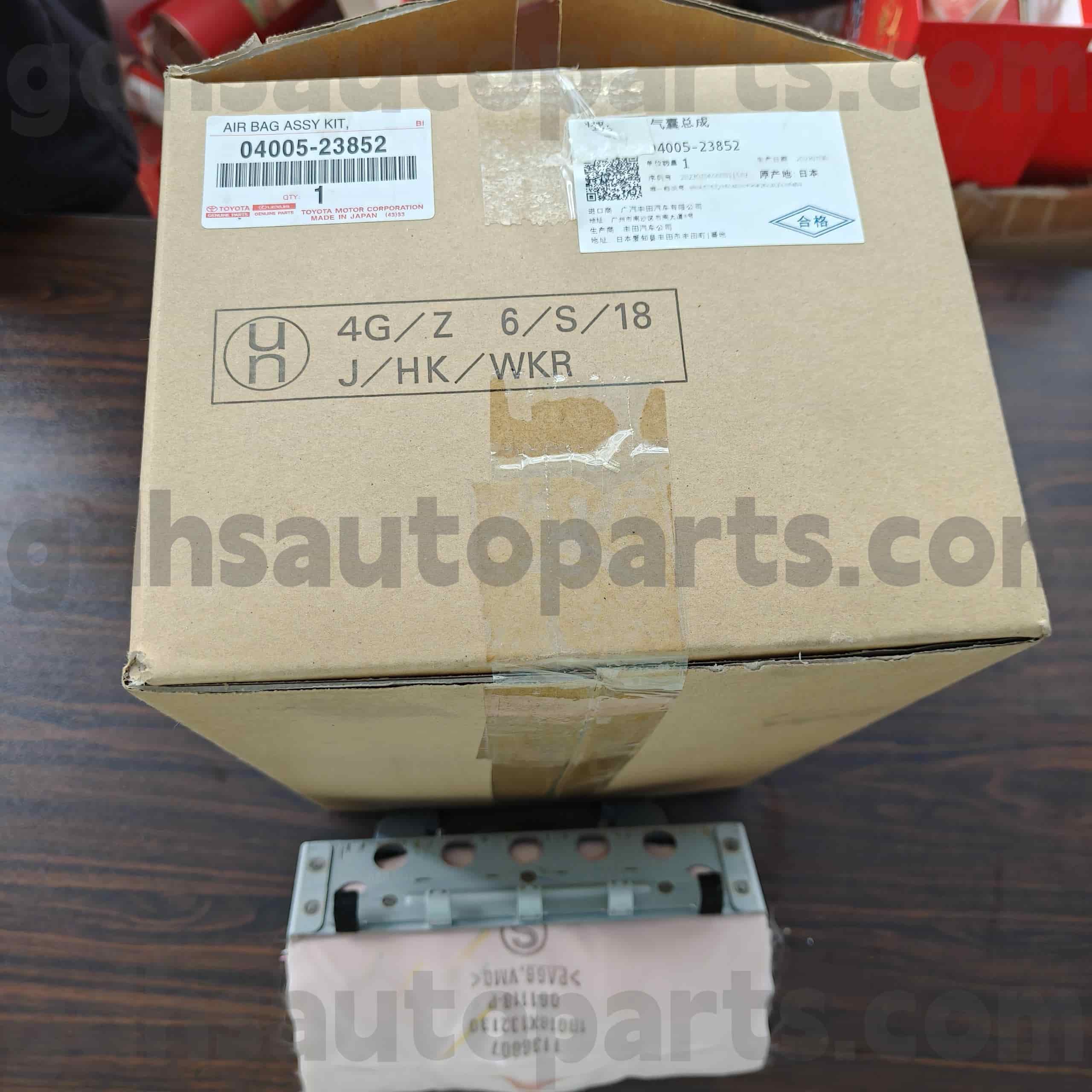 04005-23852 TOYOTA GENUINE PARTS Passenger Airbag Assembly for YARIS